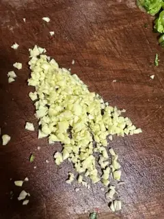 Make Garlic mustard step 1