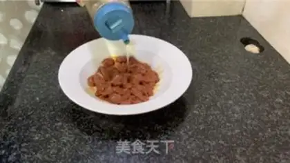Make Tomato-egg beef pan step 3