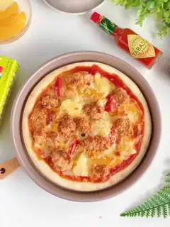 Make Hawaiian chicken pizza step 6