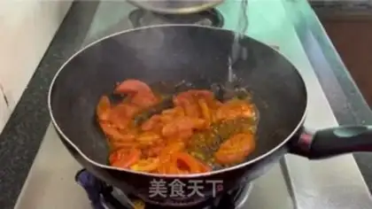 Make Tomato-egg beef pan step 10