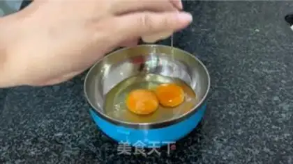Make Tomato egg beef noodles step 6