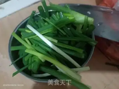 Make Onion squid step 1