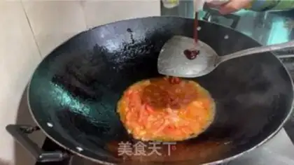 Make Tomato egg beef noodles step 11