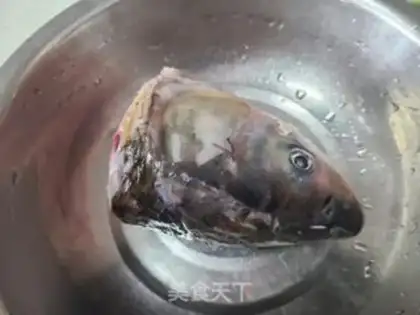 Make Red-burned fish head step 0