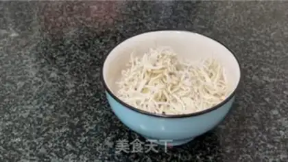 Make Silverfish fried eggs step 2