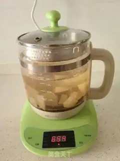 Make Sydney honey water step 4