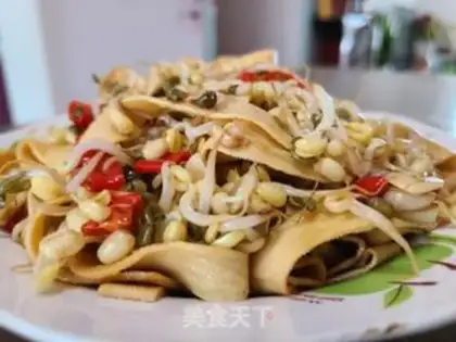 Make Green bean sprouts and tofu skin step 5