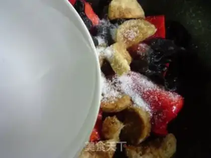 Make Blackwood, fried chicken, red pepper step 9