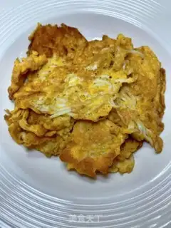 Make Silverfish fried eggs step 10