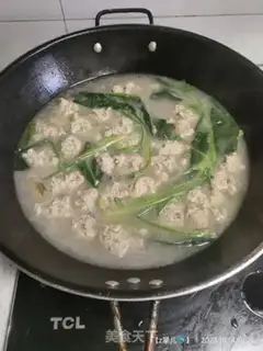 Make Spinach meatball soup step 7