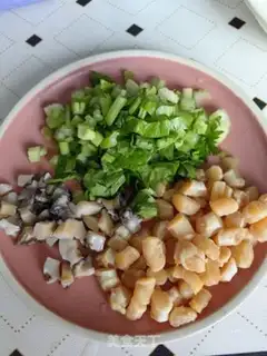 Make A pan of seafood step 1