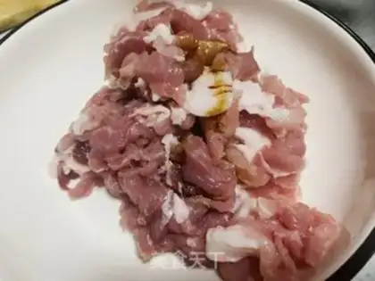 Make Onion fried meat step 4