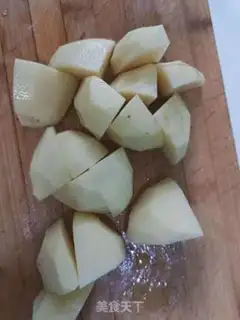 Make Potato burns chicken legs step 1