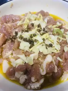Make Onion fried meat step 7