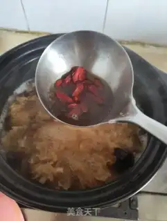 Make Silver Syds, red dates, sugar step 7