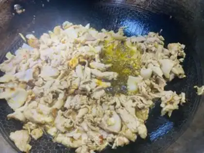 Make Onion fried meat step 10