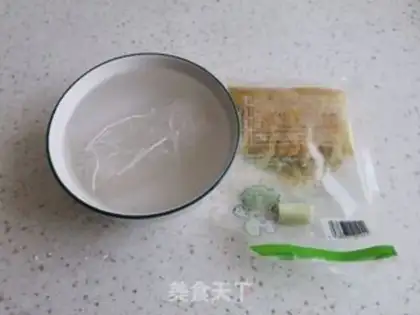 Make A sour dish fan soup step 0