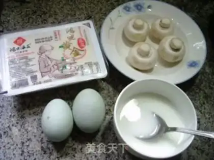 Make Fungus and duck eggs and tofu step 0
