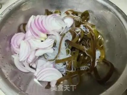 Make A fan of the Onion Belt step 3
