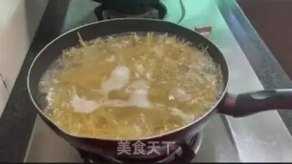 Make Sand and beef pasta step 6