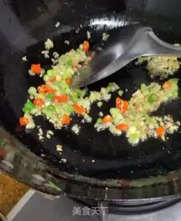 Make A fan of the Onion Belt step 4