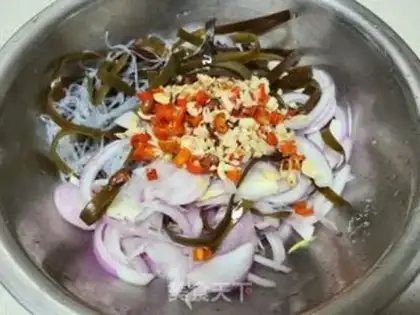 Make A fan of the Onion Belt step 5
