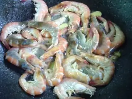 Make Burning shrimp white step 6