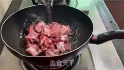 Make Double-love ribs soup step 1