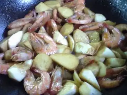Make Burning shrimp white step 12