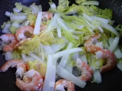 Make Shrimp fried doll food step 10