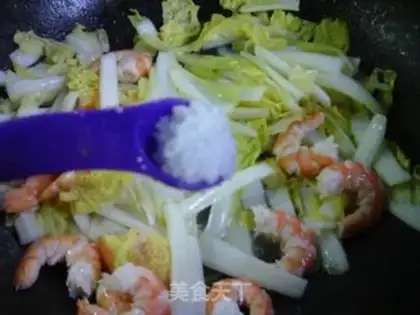 Make Shrimp fried doll food step 11