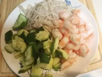 Make Shrimp cucumber cucumber gin mushrooms step 10