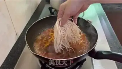 Make Tomato oxen noodles step 13