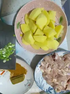 Make Curry chicken potatoes step 4
