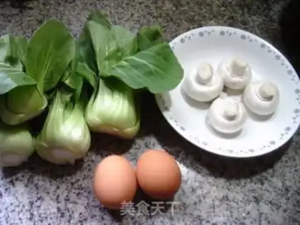 Make Mushroom eggs and vegetables step 0