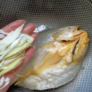 Make The fragrance of yellow flowers step 4
