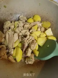 Make Curry chicken potatoes step 7