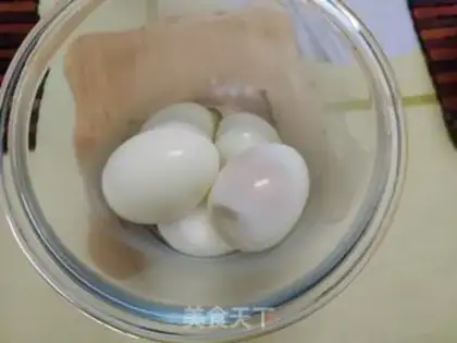 Make Spicy eggs step 5
