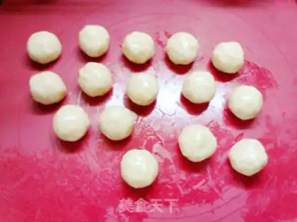 Make A moon cake step 17
