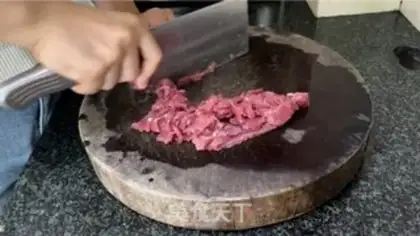 Make Steam rice powder for beef step 1