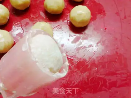 Make A moon cake step 18