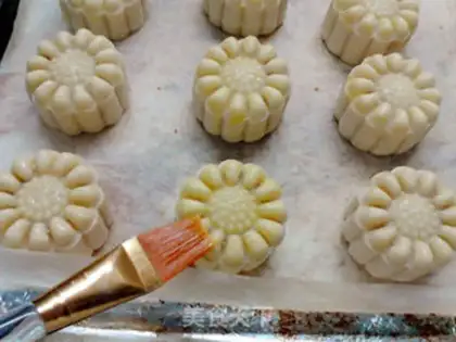 Make A moon cake step 23