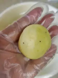 Make Roast potatoes step 4