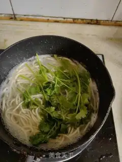 Make Beef and vegetable noodles step 4