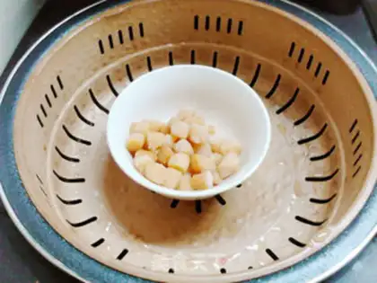 Make A simple version of the moon cake step 1