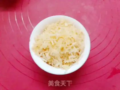 Make A simple version of the moon cake step 2