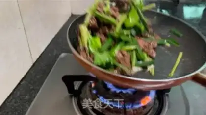 Make Celery garlic beef step 11