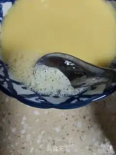 Make Squeeze the eggs step 5