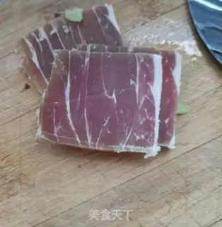 Make Ham eggs and broccoli step 2
