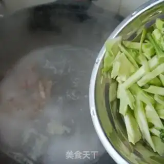 Make Ham eggs and broccoli step 4